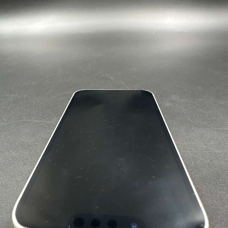 iPhone 13 128GB Starlight