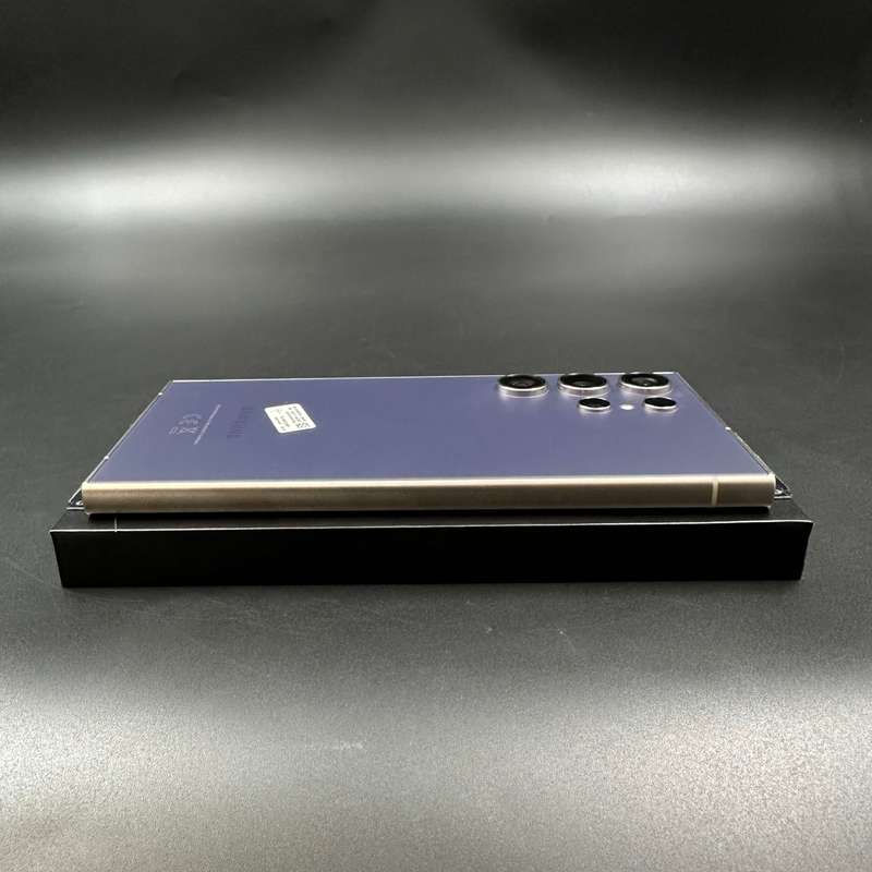 Samsung Galaxy S24 Ultra 256GB Titanium Violet