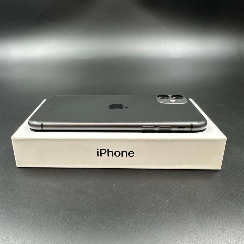 iPhone 11 64GB Black