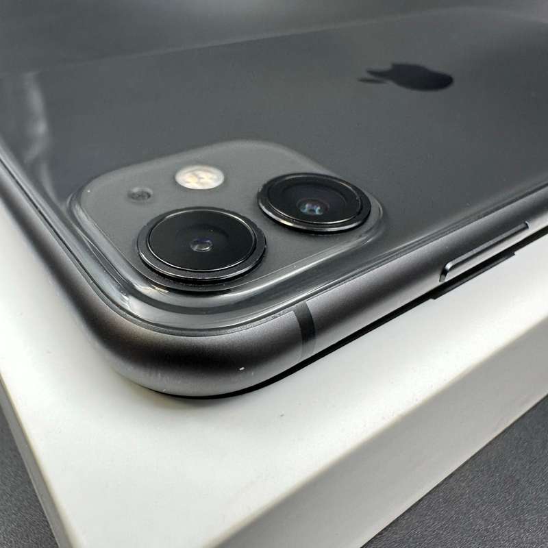 iPhone 11 64GB Black