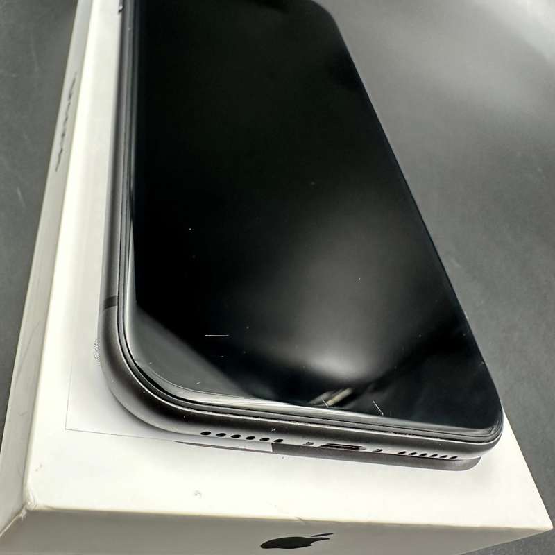 iPhone 11 64GB Black
