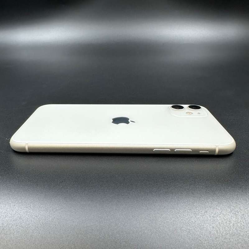 iPhone 11 64GB White