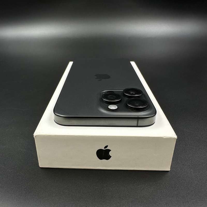 iPhone 15 Pro Max 512GB Black Titanium