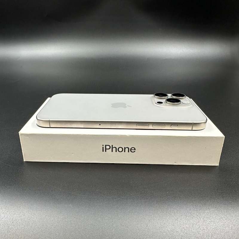 iPhone 15 Pro Max 512GB Natural Titanium