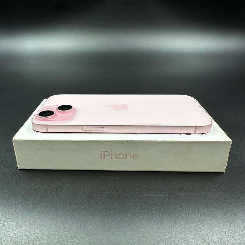 iPhone 15 128GB Pink