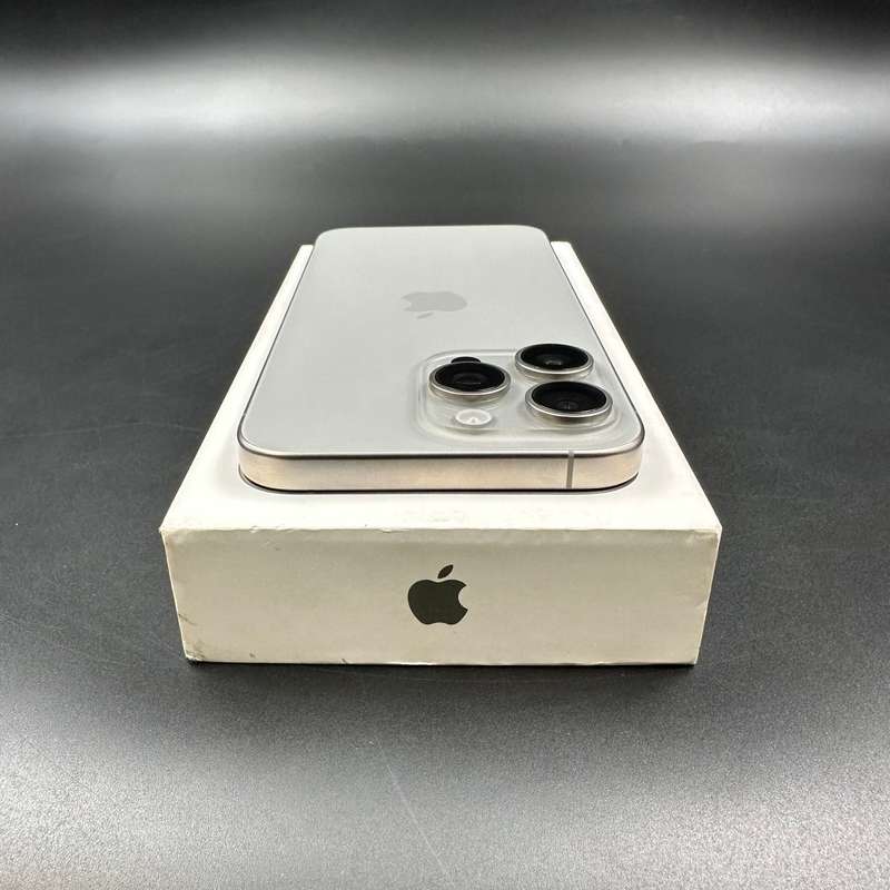 iPhone 15 Pro Max 512GB Natural Titanium