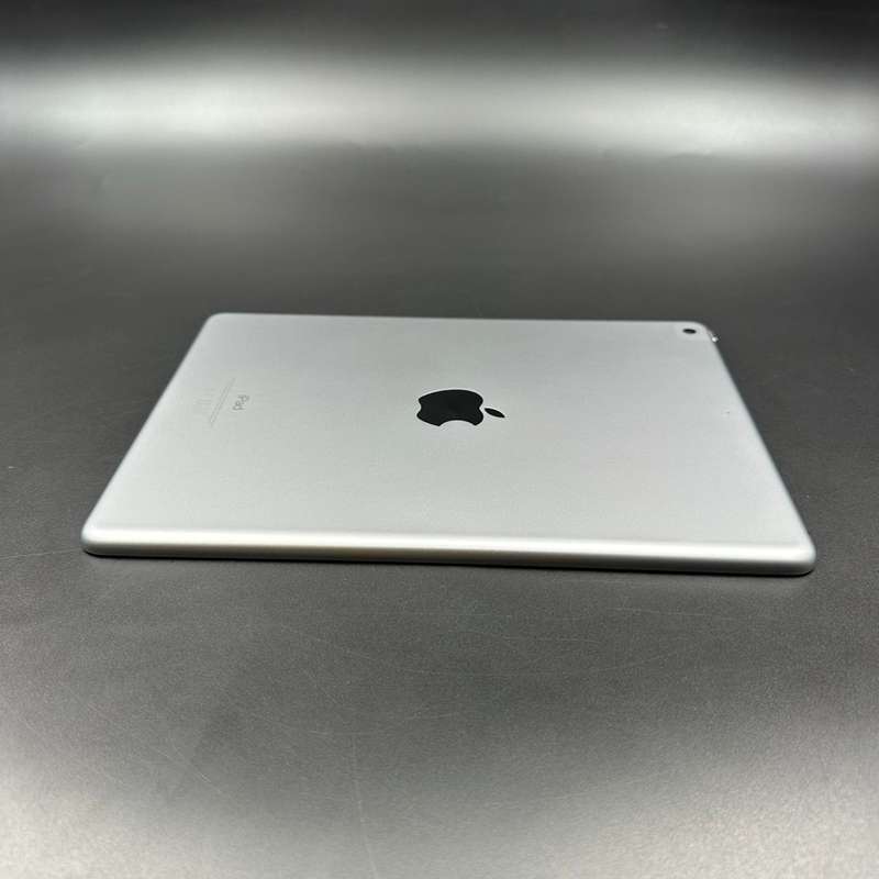 iPad 6th Gen 32GB Wifi Space Grey
