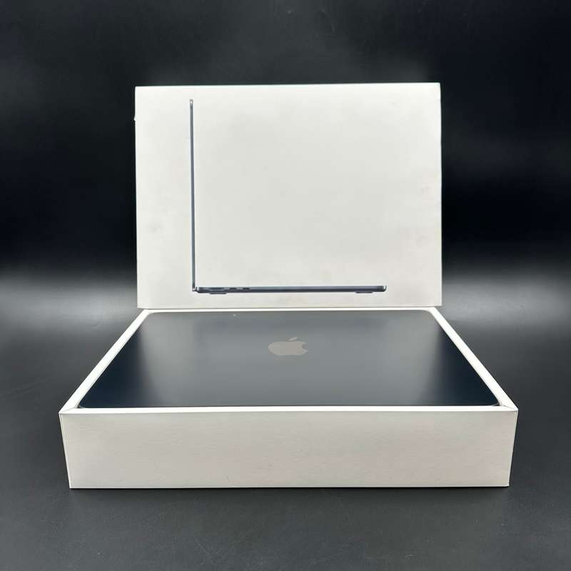 Macbook Air M3 13 16GB Ram 256GB Space Black
