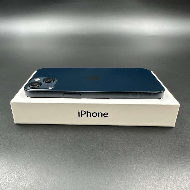 iPhone 13 128GB Midnight