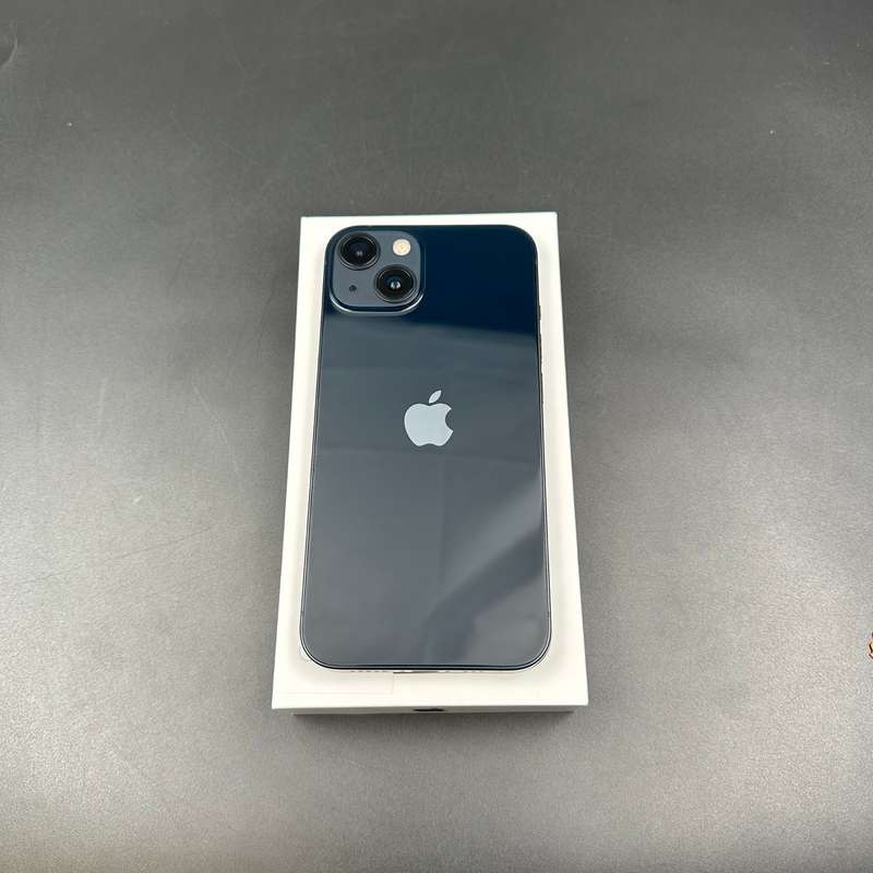 iPhone 13 128GB Midnight