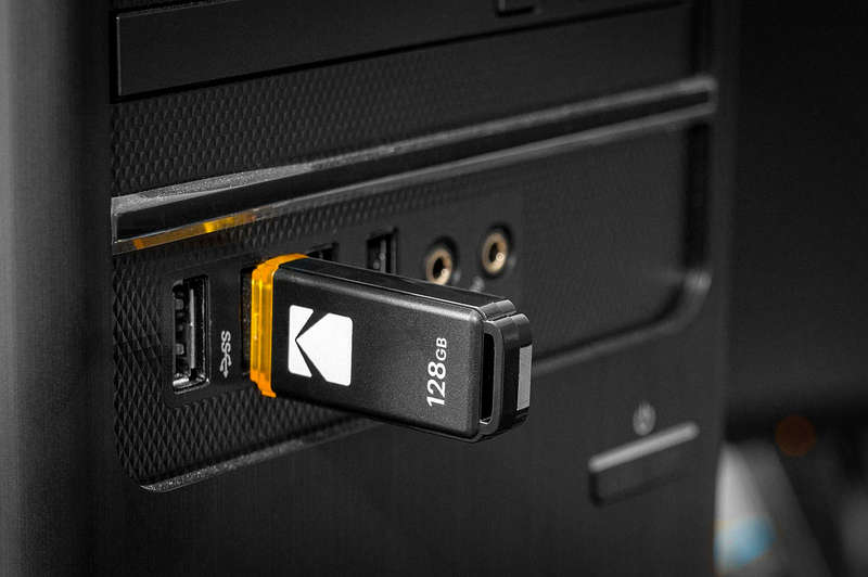 Kodak 128GB USB3 Flash Drive for Portable Data Storage CLASSIC K103