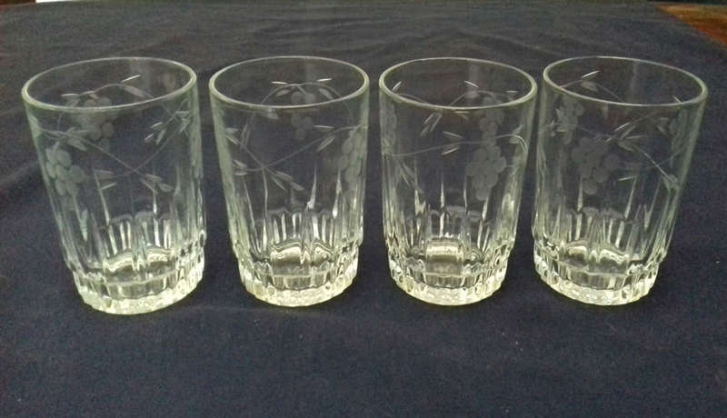 arcoroc glasses etched grape design tumblers glasses 8.5cm tall