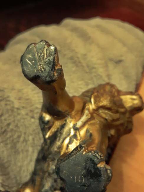 Bronze spelter cast lion sculpture - Antique / Vintage English or French? Mantle clock?