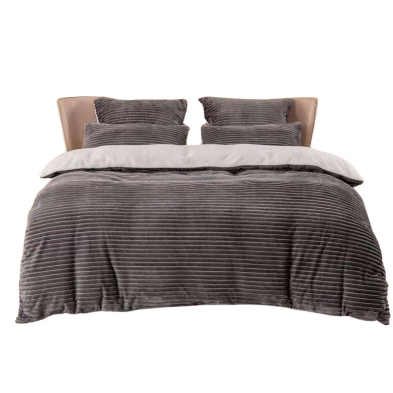 Luxurious 5-Piece Winter Wool and Velvet Comforter Set