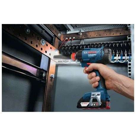 BOSCH - Cordless Impact Wrench Including 2 x Batteries and 1 x Charger