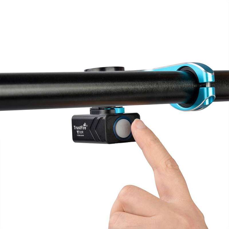 TrustFire D2R Rechargeable Bike Light - 450 Lumens, 105m Throw, IP66 Waterproof
