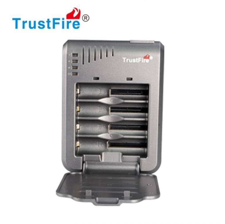 TrustFire TR-003 Charger 4-Slot 500mA for Li-ion Batteries