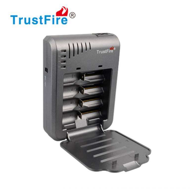 TrustFire TR-003 Charger 4-Slot 500mA for Li-ion Batteries