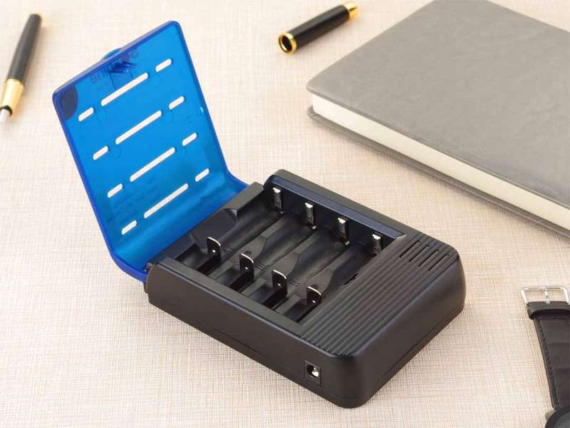 Soshine S1 Max Speedy Smart Charger for 18650 17500 18500 17650 Li-Ion Batteries