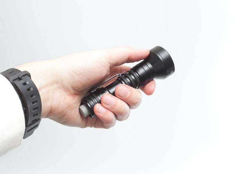 Manker MC12 II (red, Green or white beam)