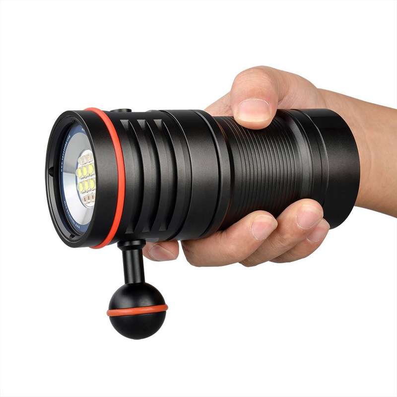 TrustFire DF50 Dive Light 6500 Lumen 105m Throw USB Rechargeable 70M Waterproof