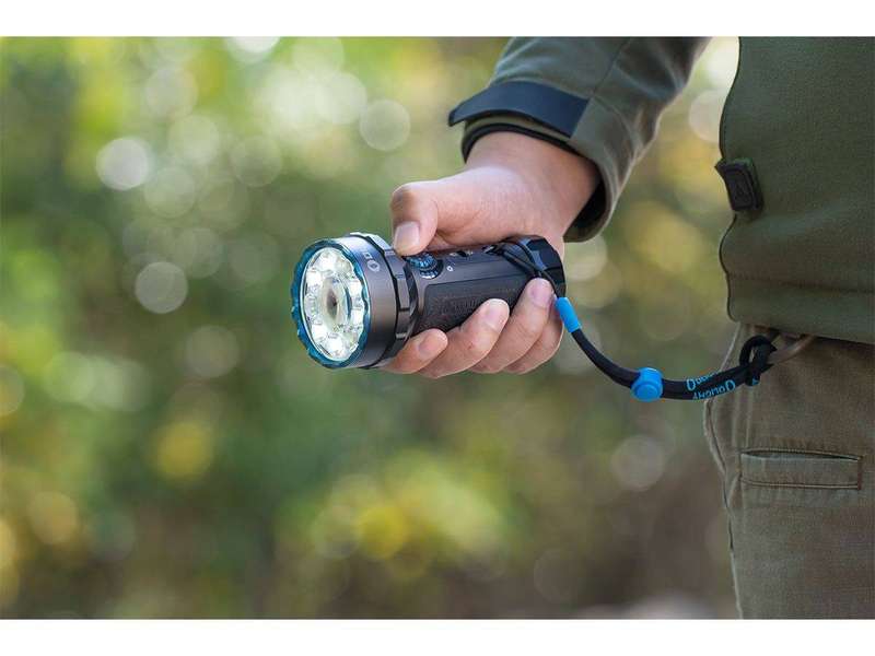 Olight Marauder Mini 7000 Lumen 600m Flashlight