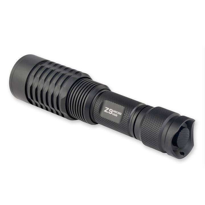 TrustFire Z9 Zoom 600 Lumen 260m Flashlight