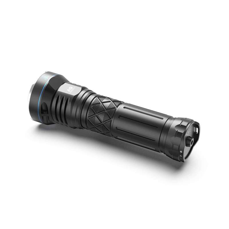 WUBEN A9 12000lm, 420m Rechargeable