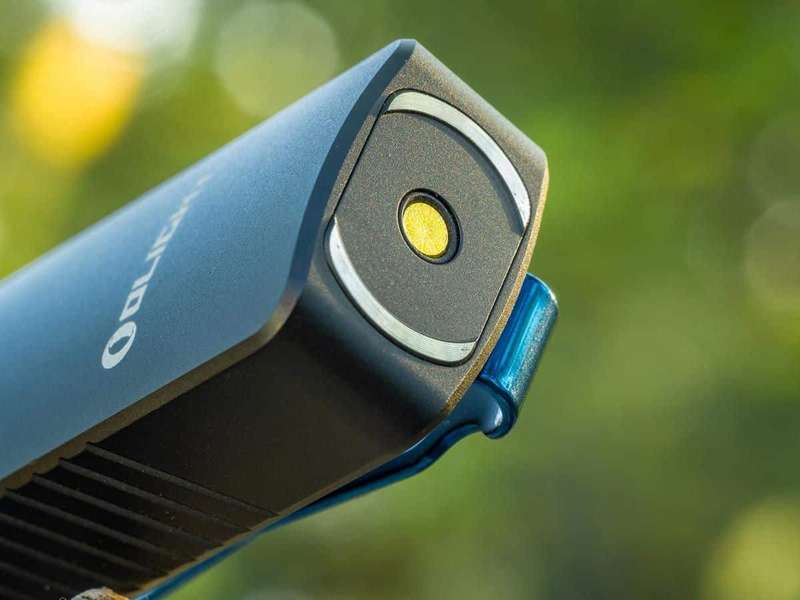 Olight Arkfeld Pro 1300 Lumen 100m EDC Flashlight
