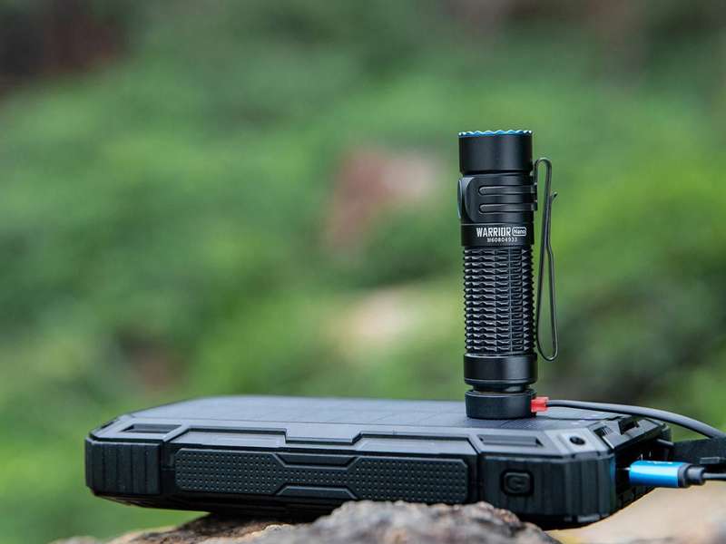 Olight Warrior Nano Rechargeable LED Flashlight 1200LM 135m