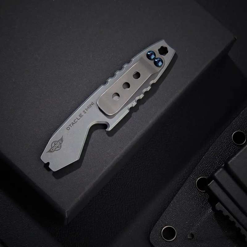 Otacle 2 Mini 3-in-1 EDC Titanium Pry Bar with Pocket Clip