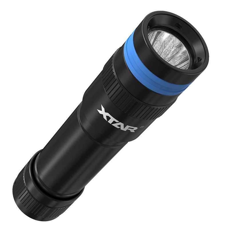 XTAR D20 1000 lumen Dive Light