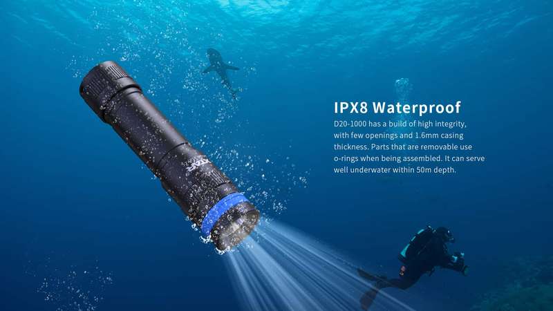 XTAR D20 1000 lumen Dive Light