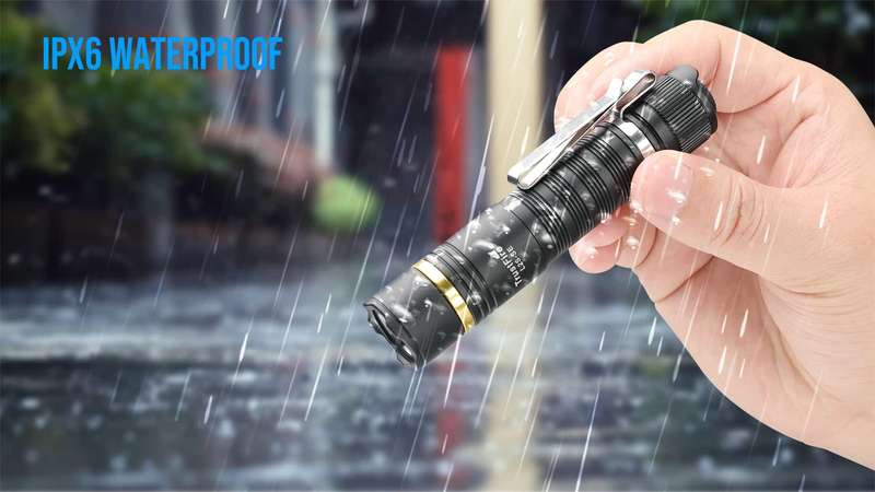 TrustFire L2S-SE 1050 Lumens Tactical Flashlight with 176m Throw