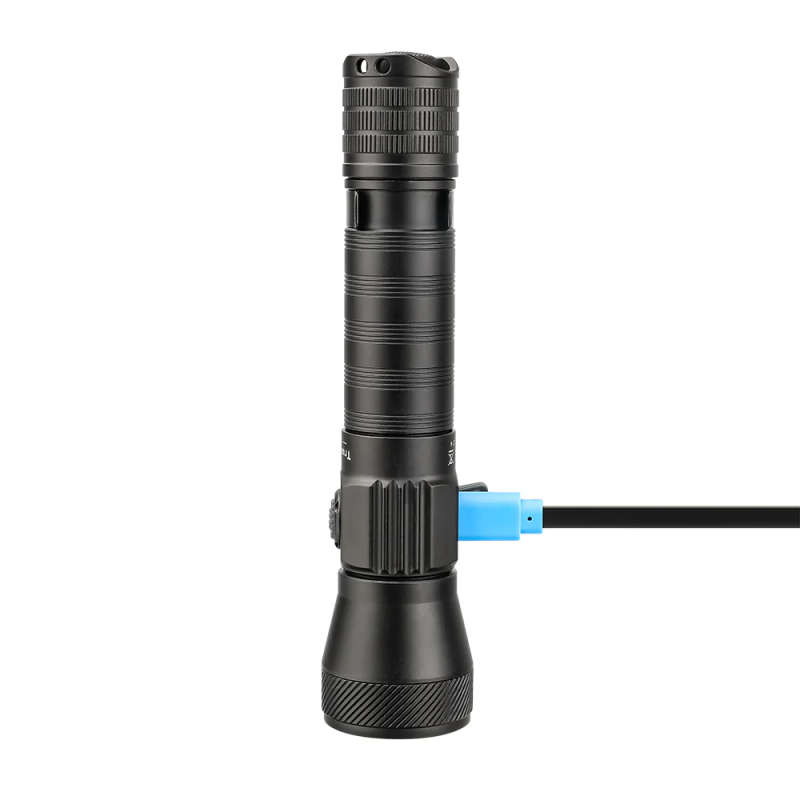 TrustFire E5 Zoom Flashlight  1350 Lumens, 450m Throw