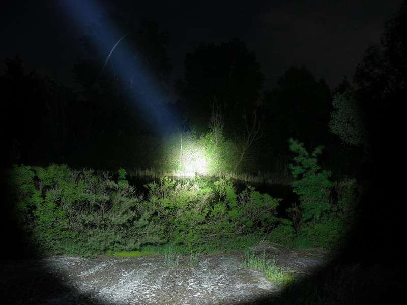 Sofirn C8G 2000 Lumen 565m Throw Rechargeable Flashlight with 21700 Battery