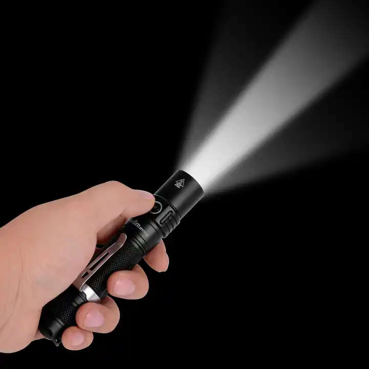 Sofirn SP31 V2.0 1200 Lumen 225m Throw Rechargeable Flashlight with 18650 Battery