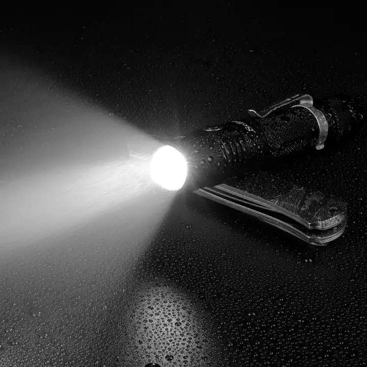 Sofirn SP31 V2.0 1200 Lumen 225m Throw Rechargeable Flashlight with 18650 Battery