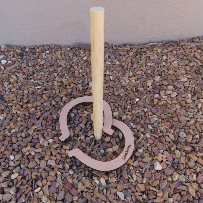 Trendify Horseshoe Toss Game With Bag