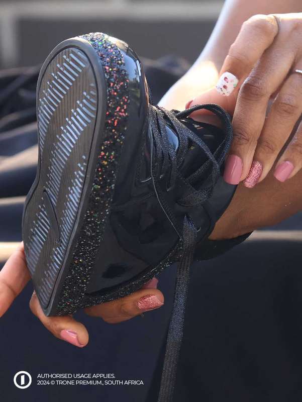 Bloem Gliteree Tekkie - Black