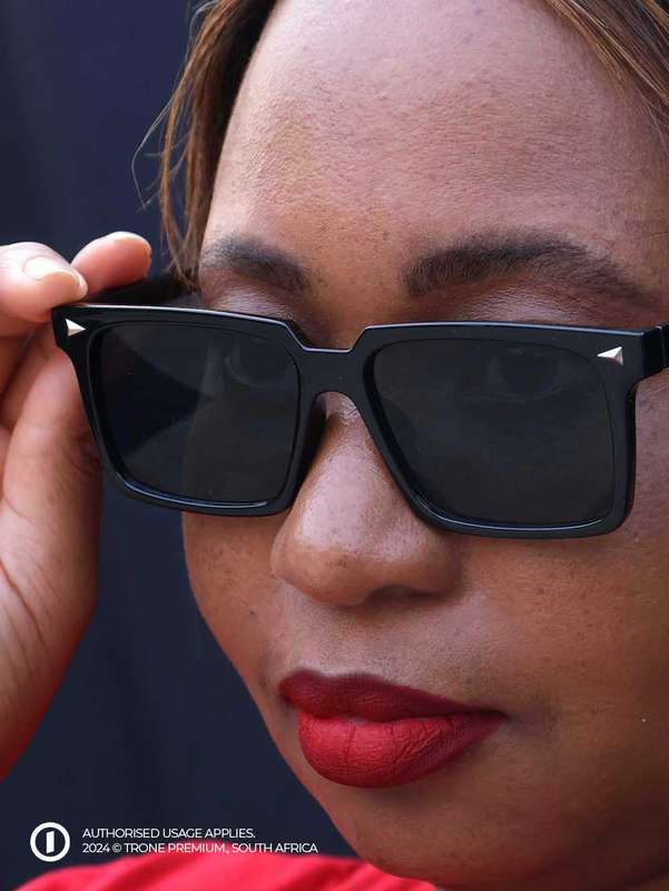 Clag frame Sunglass