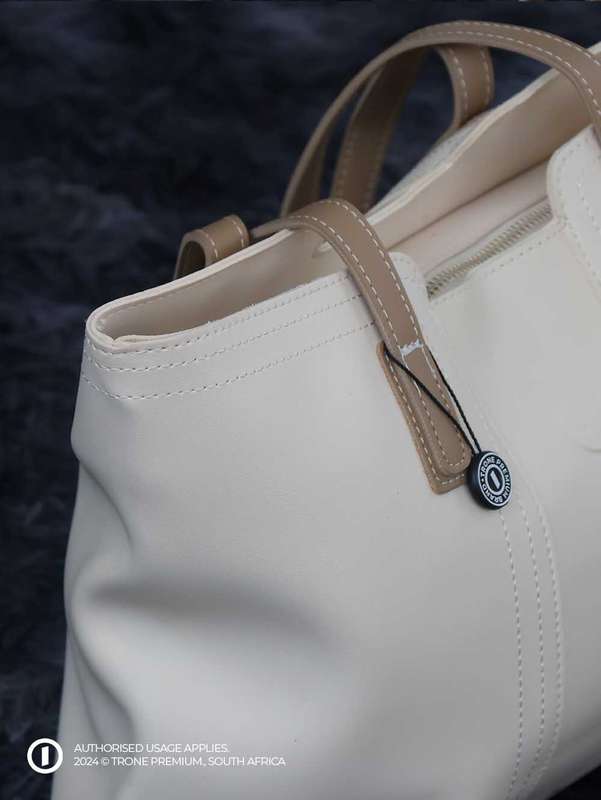 Debbie Patricks' Large Threaded Tote Bag - Beige