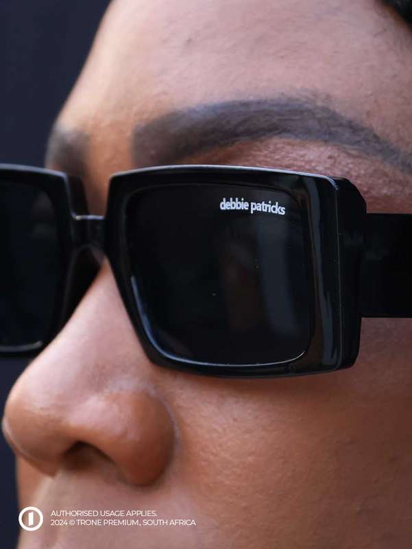 Debbie Patricks - FunkyEdge Sunglass