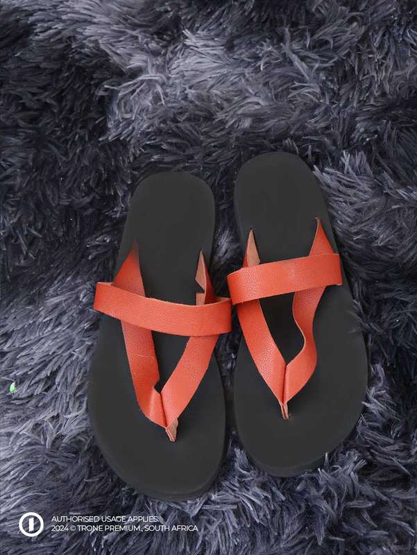 Freehanger Sandals - Brown