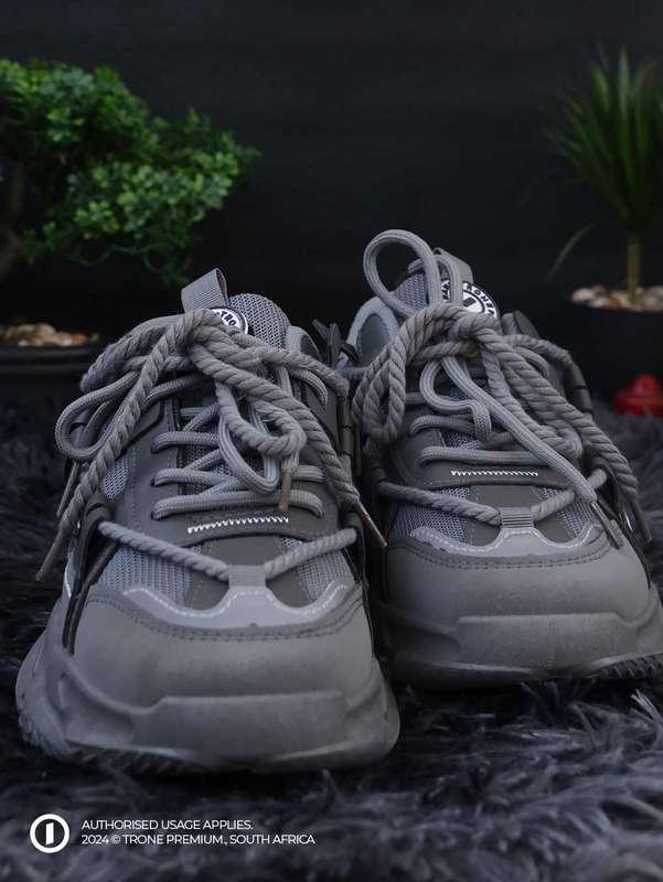 Rugged-X Pump Sneakers - Grey