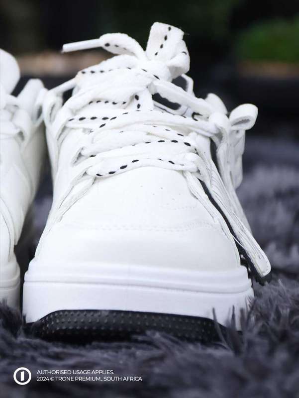 Trone x DMQ Sneakers - White