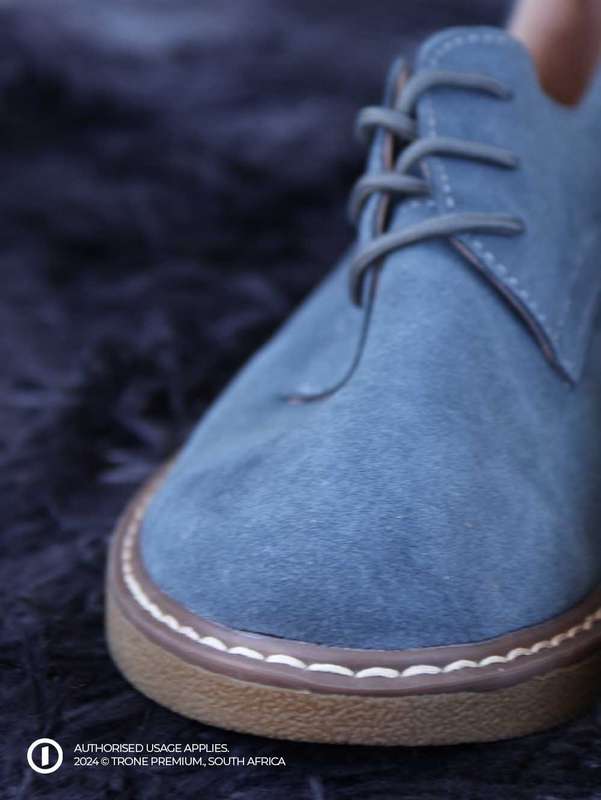Debbie Patricks' Wildtrek flat bottoms - Blue