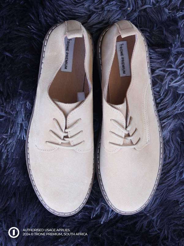 Debbie Patricks' Wildtrek flat bottoms - Brown