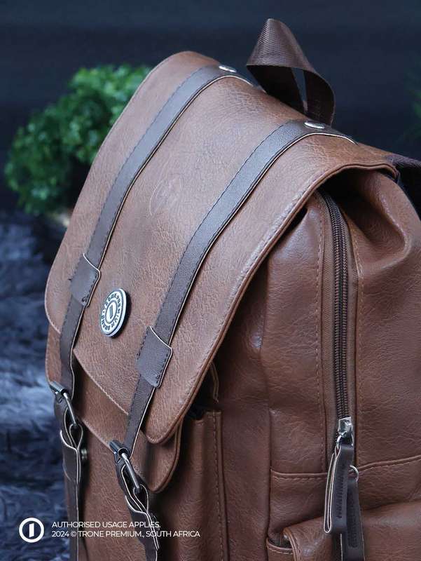 David Patricks' Slimline Backpack - Brown