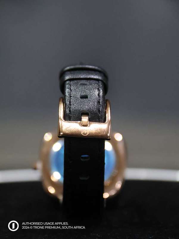 Hannah Martins blush Watch - Gold + Black